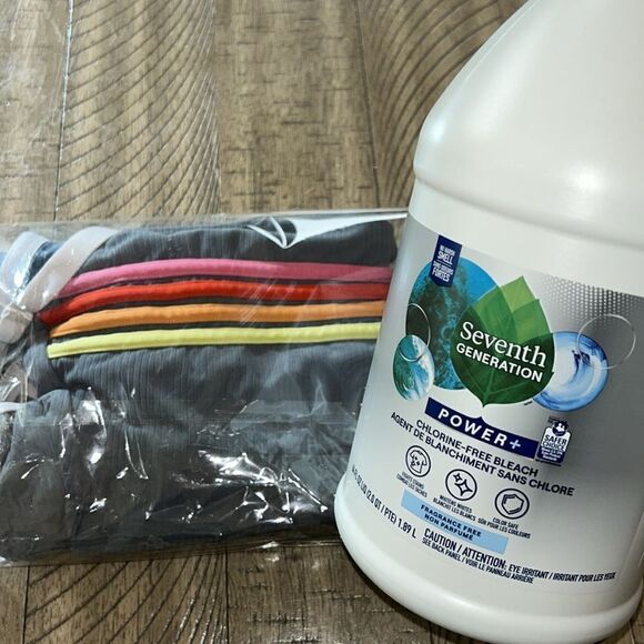 Rip curl 🏄🏻♀️🌊 Rainbow 🌈 Stripe One Piece Lined Swimsuit🩱Stays Put! - Picture 17 of 17